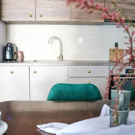 Beautiful In With Kitchen Daire *